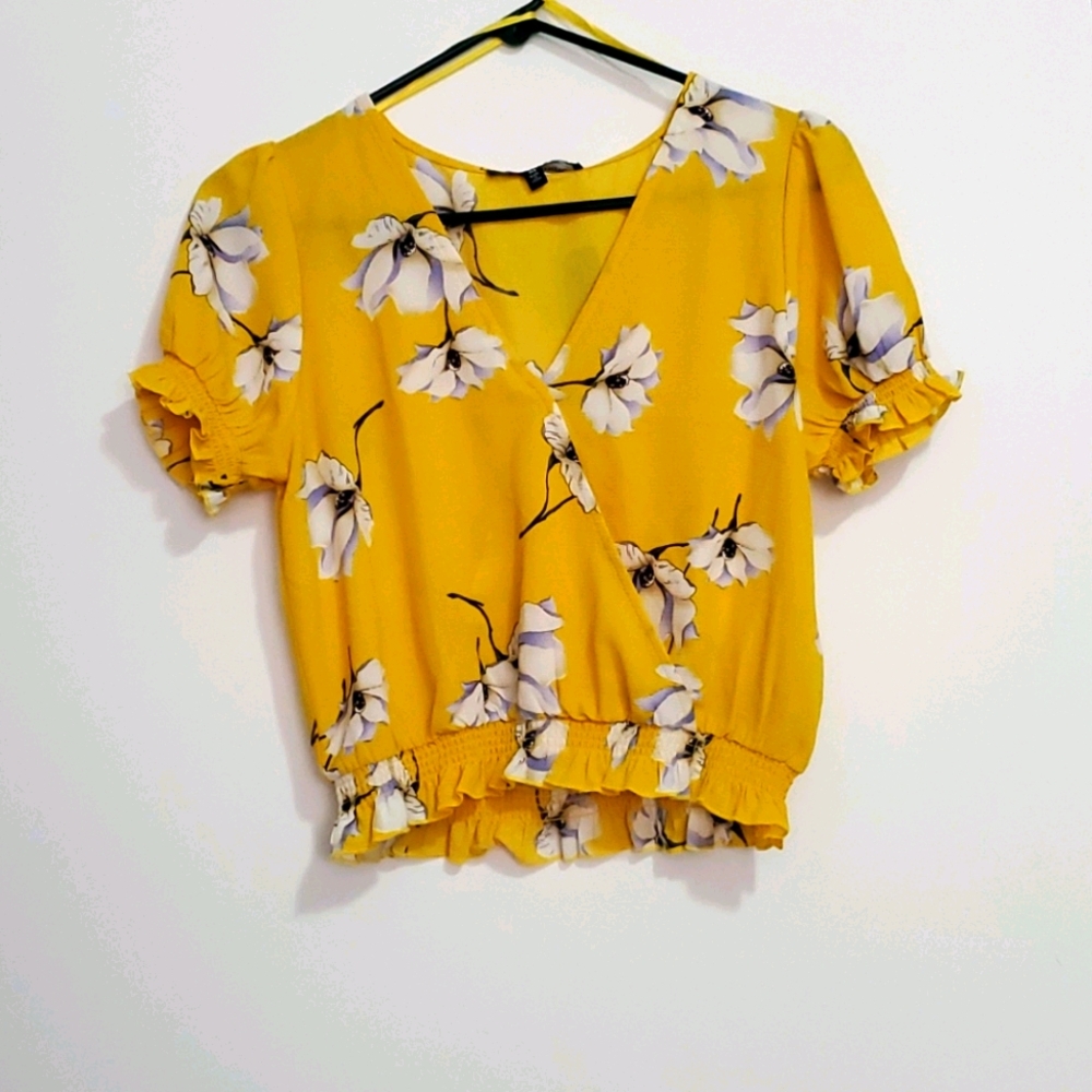Yellow flower crop